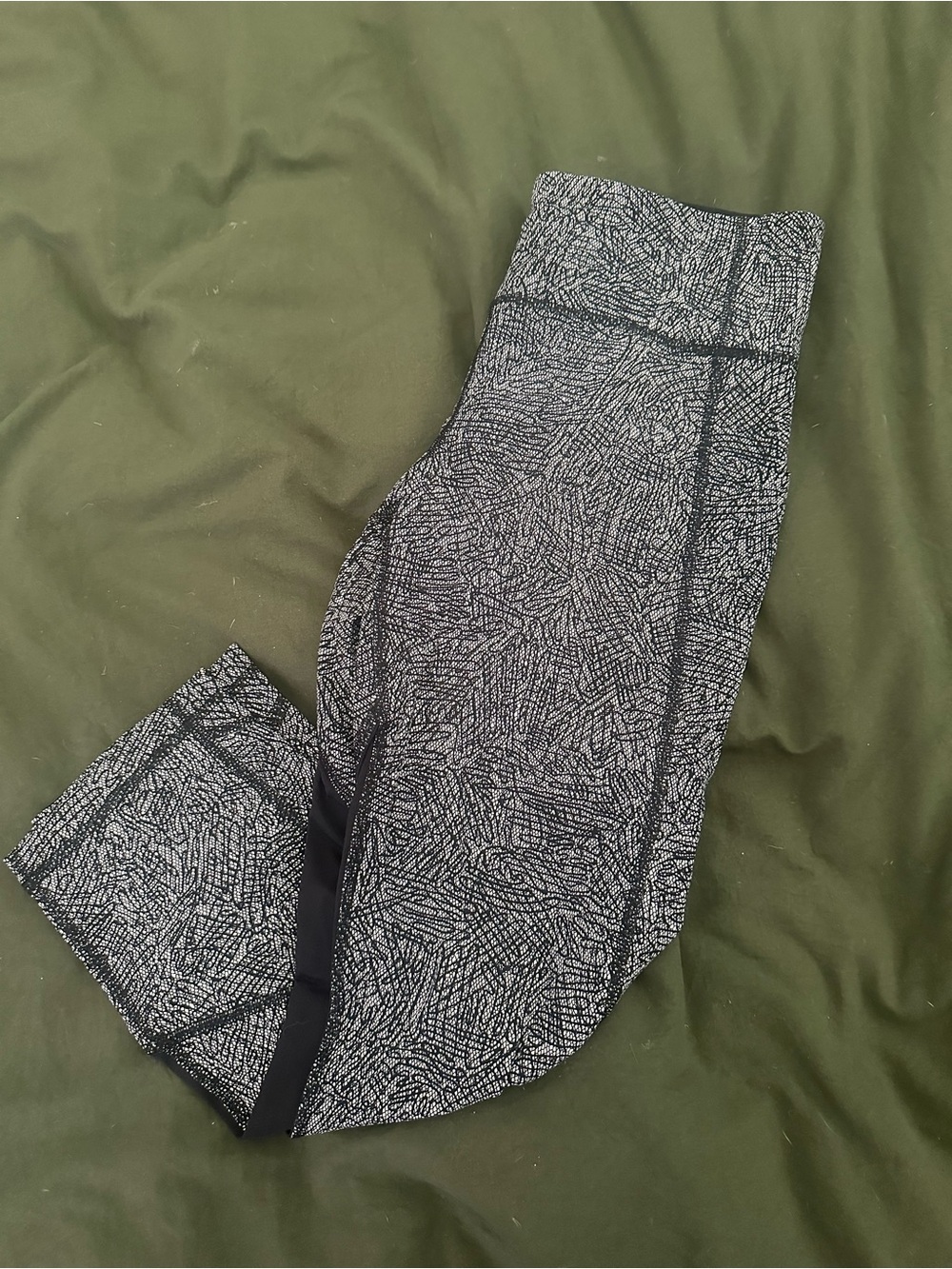 lululemon athletica Black and Gray Patterned Leggings